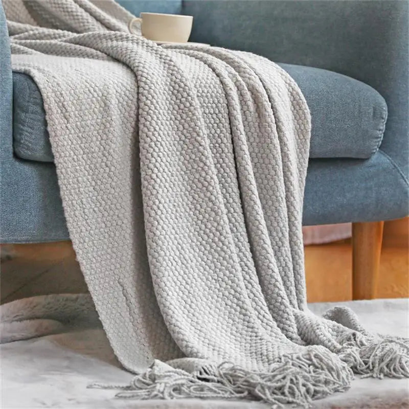 Modern Blanket | Skye Cozy Throw