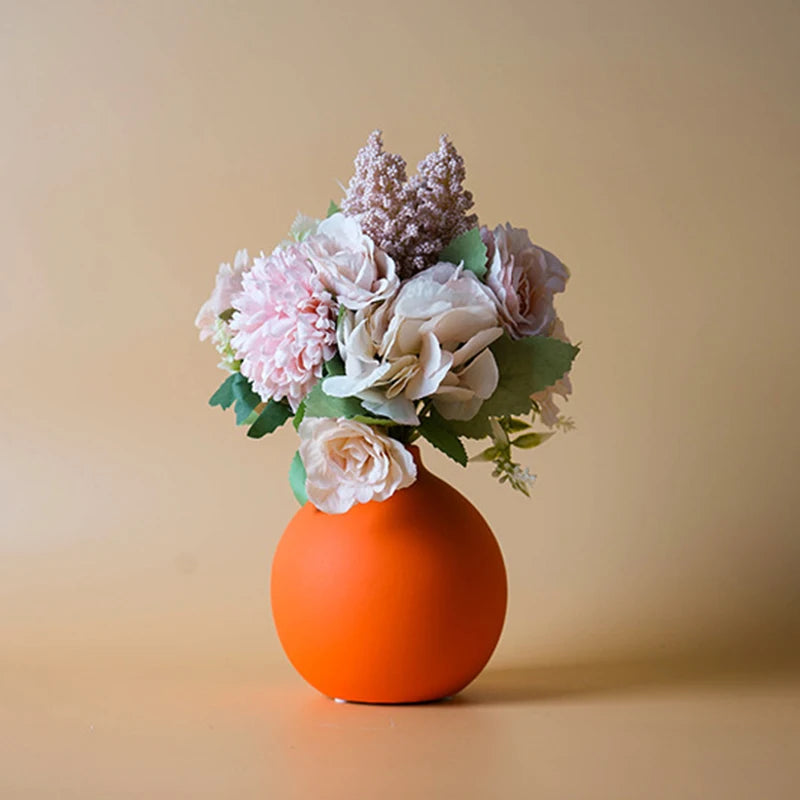 Minimalist Ceramic Plant Pot | Sarsen Planter for Dining Room