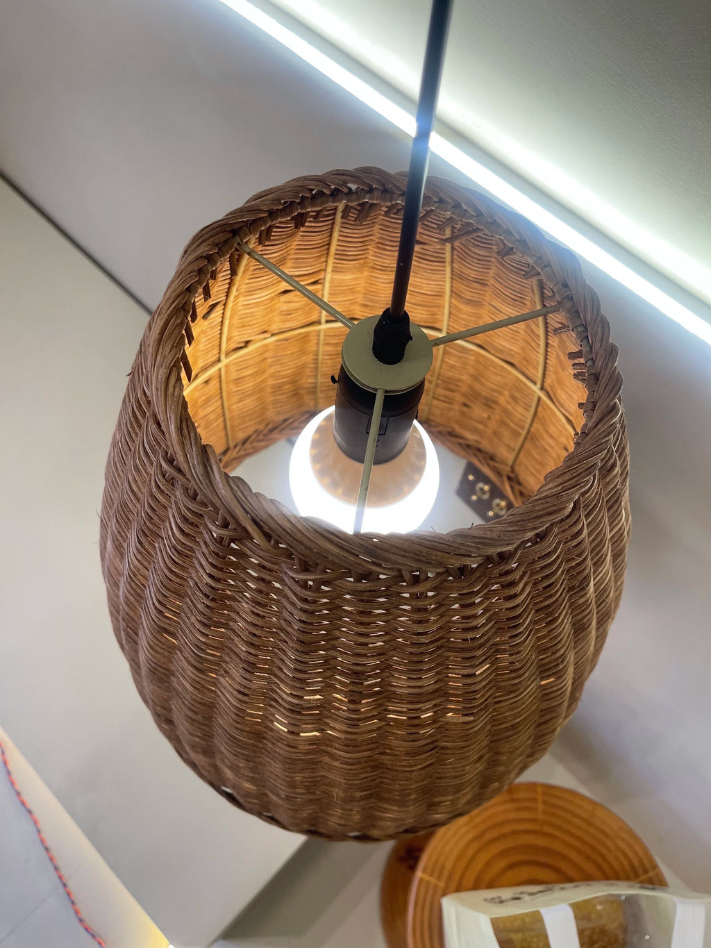 Modern Rattan Pendant Light | Rime Hanging Lamp for Kitchen