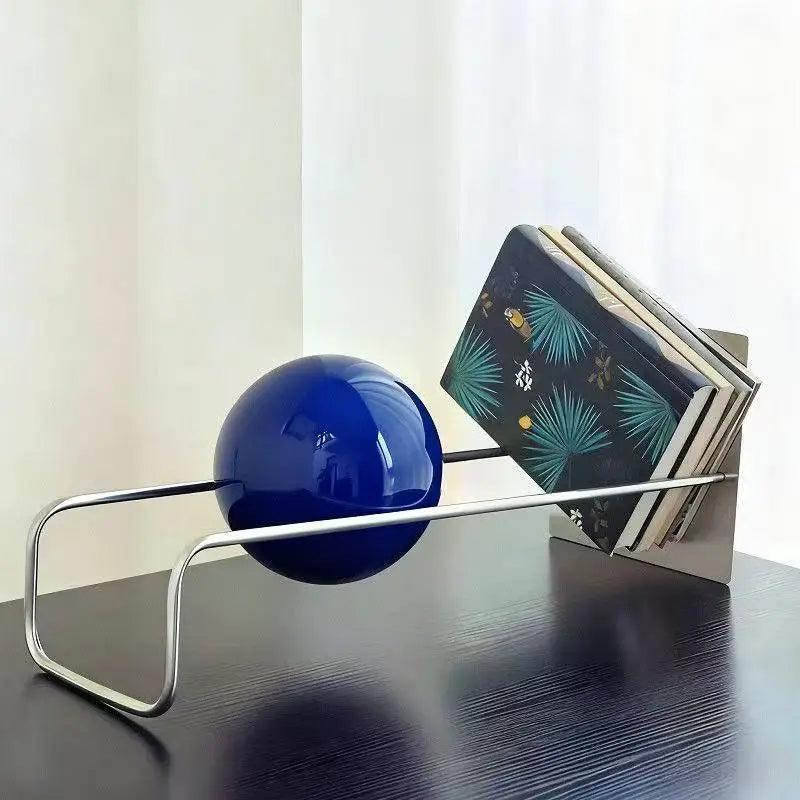 Modern Bookshelf | Lyra for Office