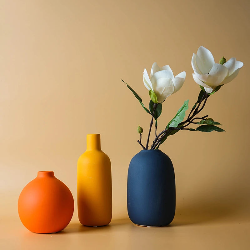 Minimalist Ceramic Plant Pot | Sarsen Planter for Dining Room