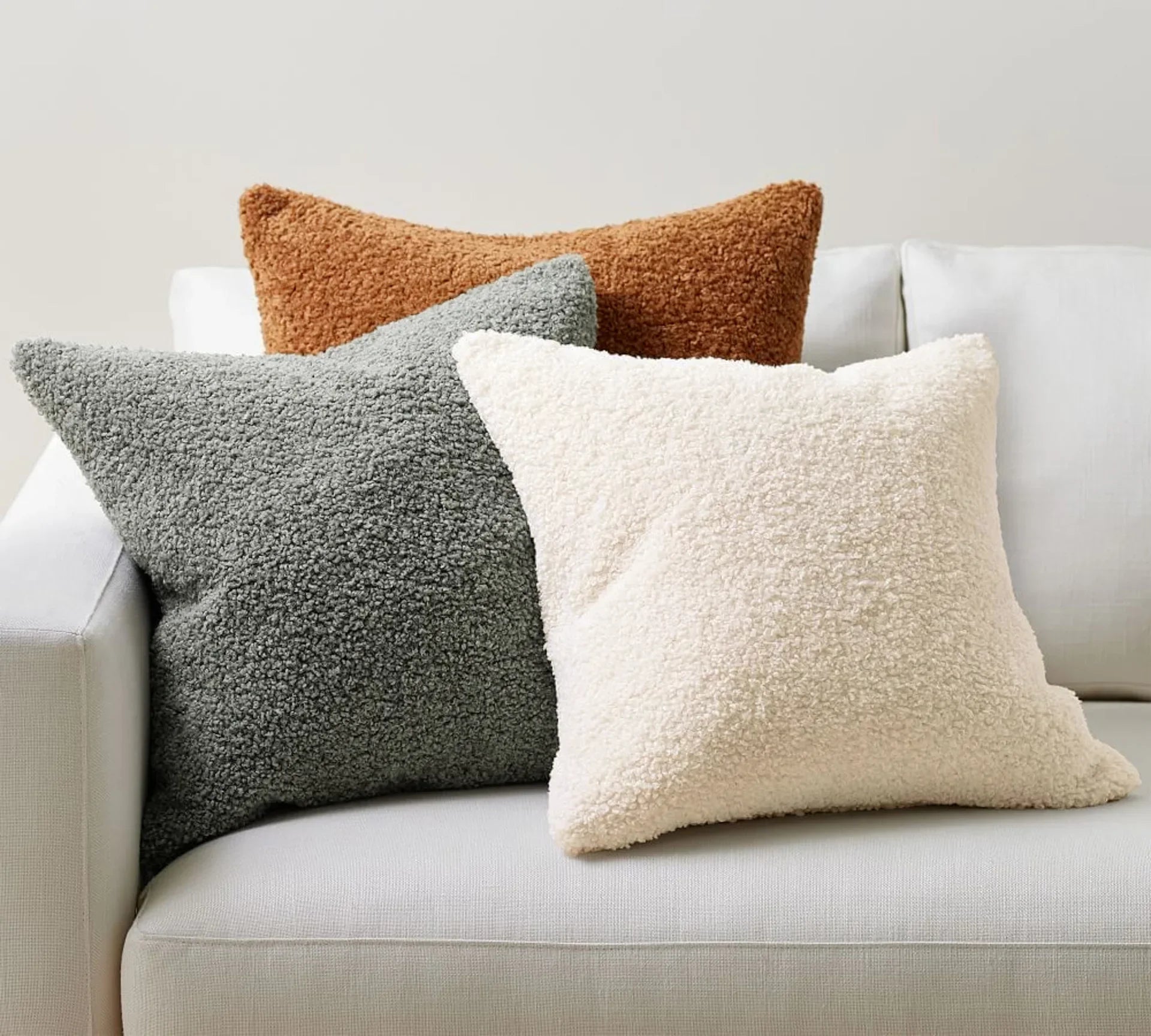 Modern Pillow Cover | Vale Cushion Case for Living Room