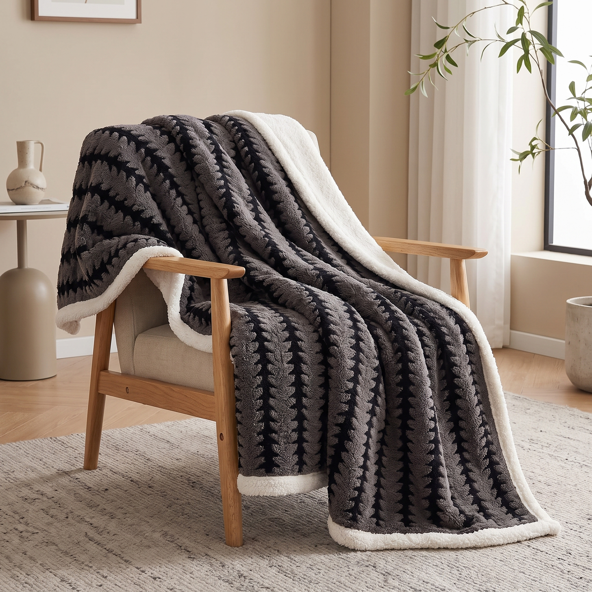 Noup Cozy Throw in dark gray